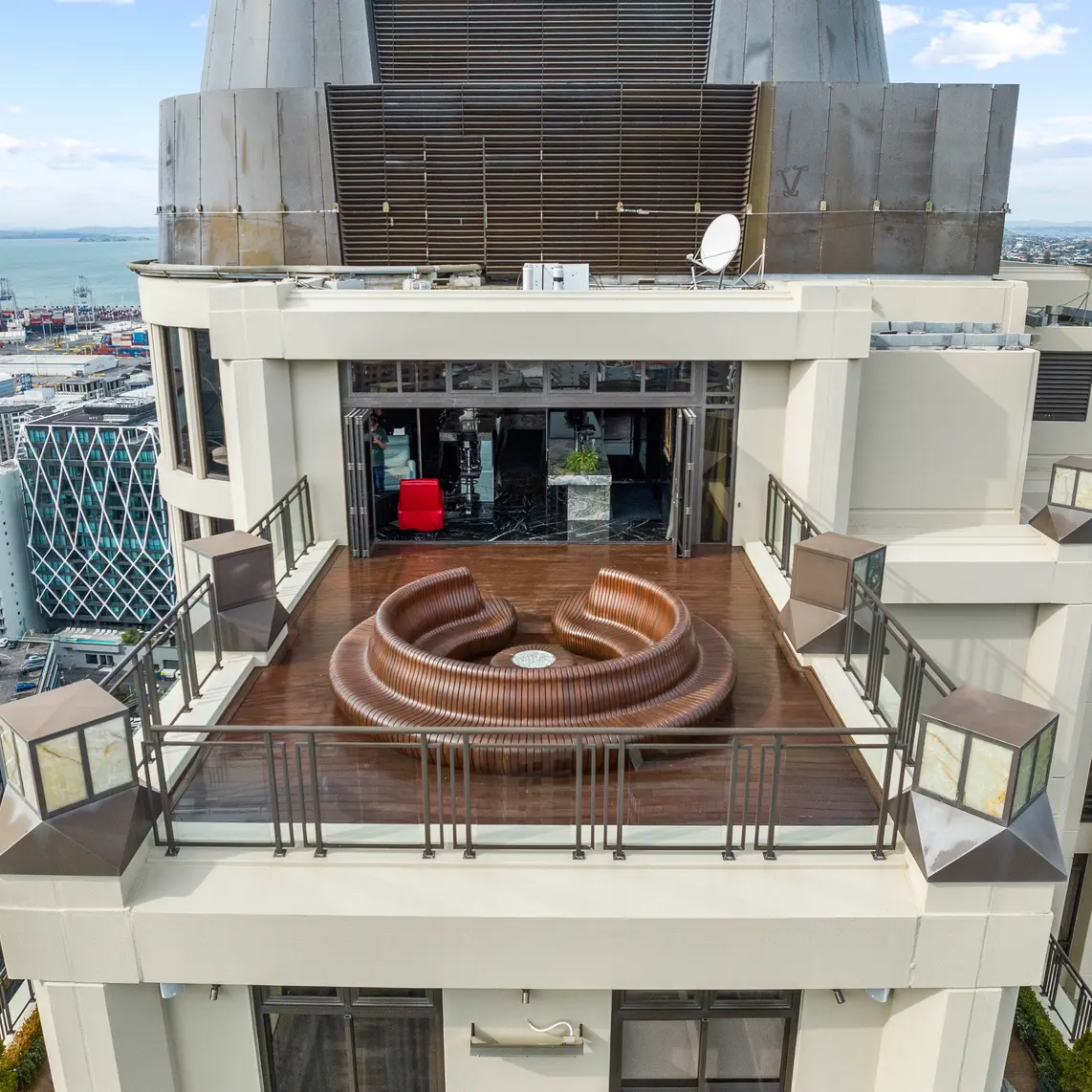 The Metropolis Auckland deck project